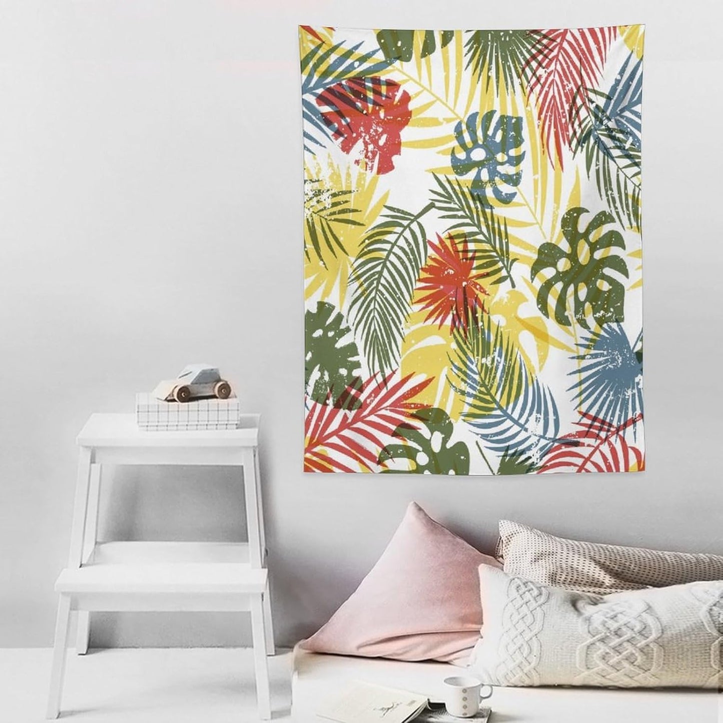 ICMOLYYENLO Boho Green Leaves Tapestry, Mid Century Abstract Tropical Palm Leaves Modern Minimalist Geometric Wall Hanging, Neutral Home Decor Art for Living Room Bedroom Dorm 60x80 Inch