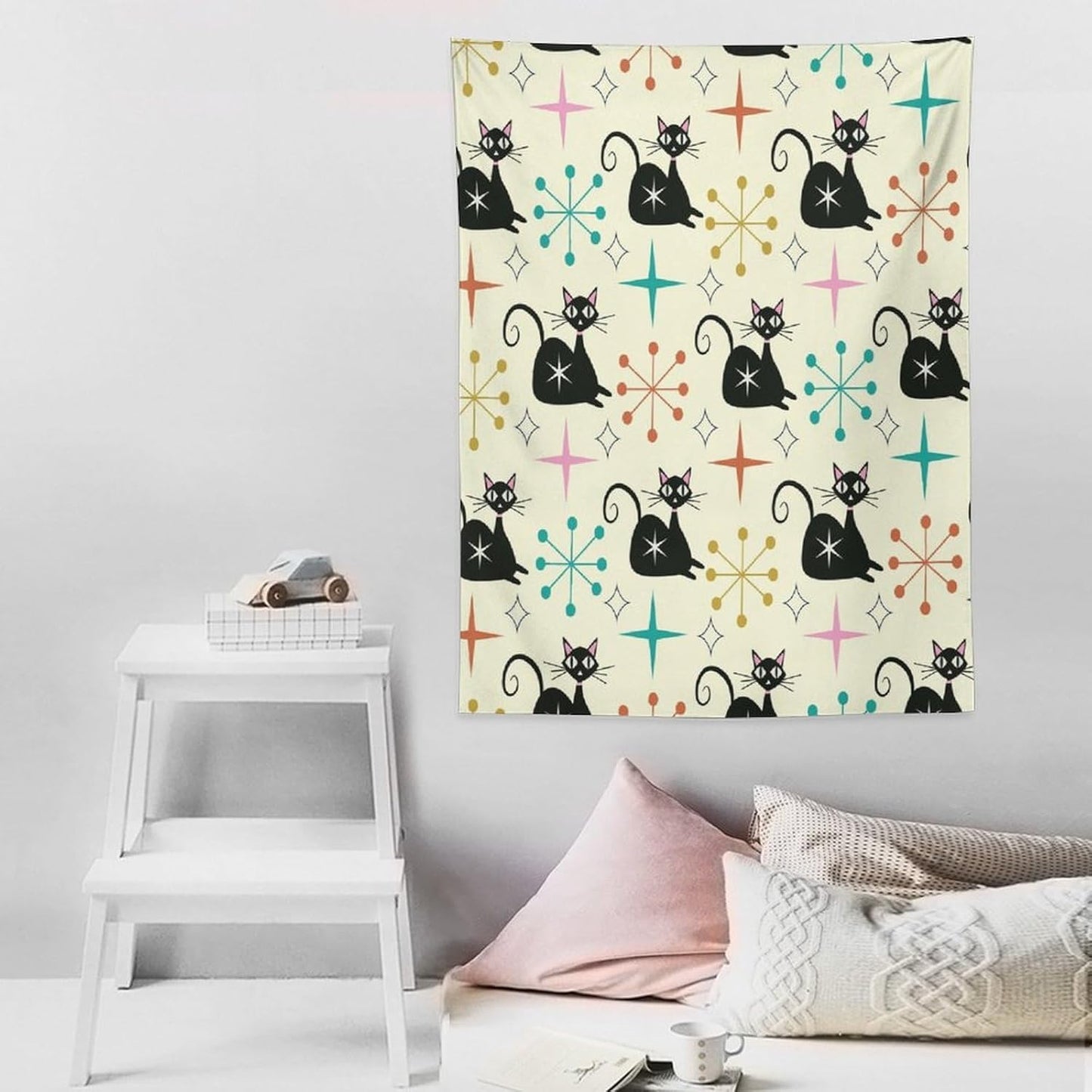 ICMOLYYENLO Abstract Cat Tapestry, Medieval Abstract Atomic Star Cat Vintage Home Wall Hanging Art Tapestry for Bedroom Living Room Dormitory 60x60 Inch