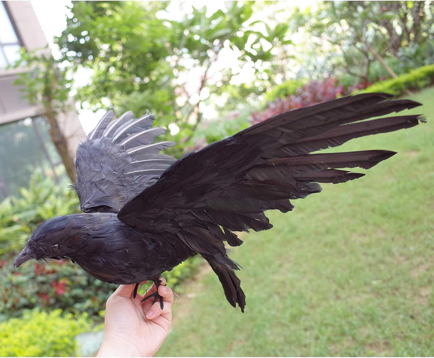 2-Pack Realistic Crows Lifesize Extra Large Handmade Black Feathered Crow for Halloween Decorations Birds, XL (15 inch+15 inch)