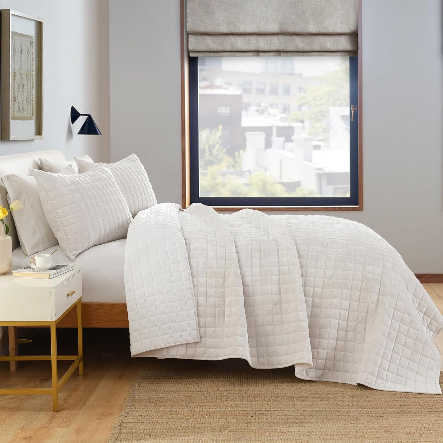 Secgo Twin Comforter Set for Bed - Velvet Quilts Twin Size, Black Bedspreads (68 * 86 Inch) with 2 Pillow Shams, Patchwork Reversible Lightweight Bedding