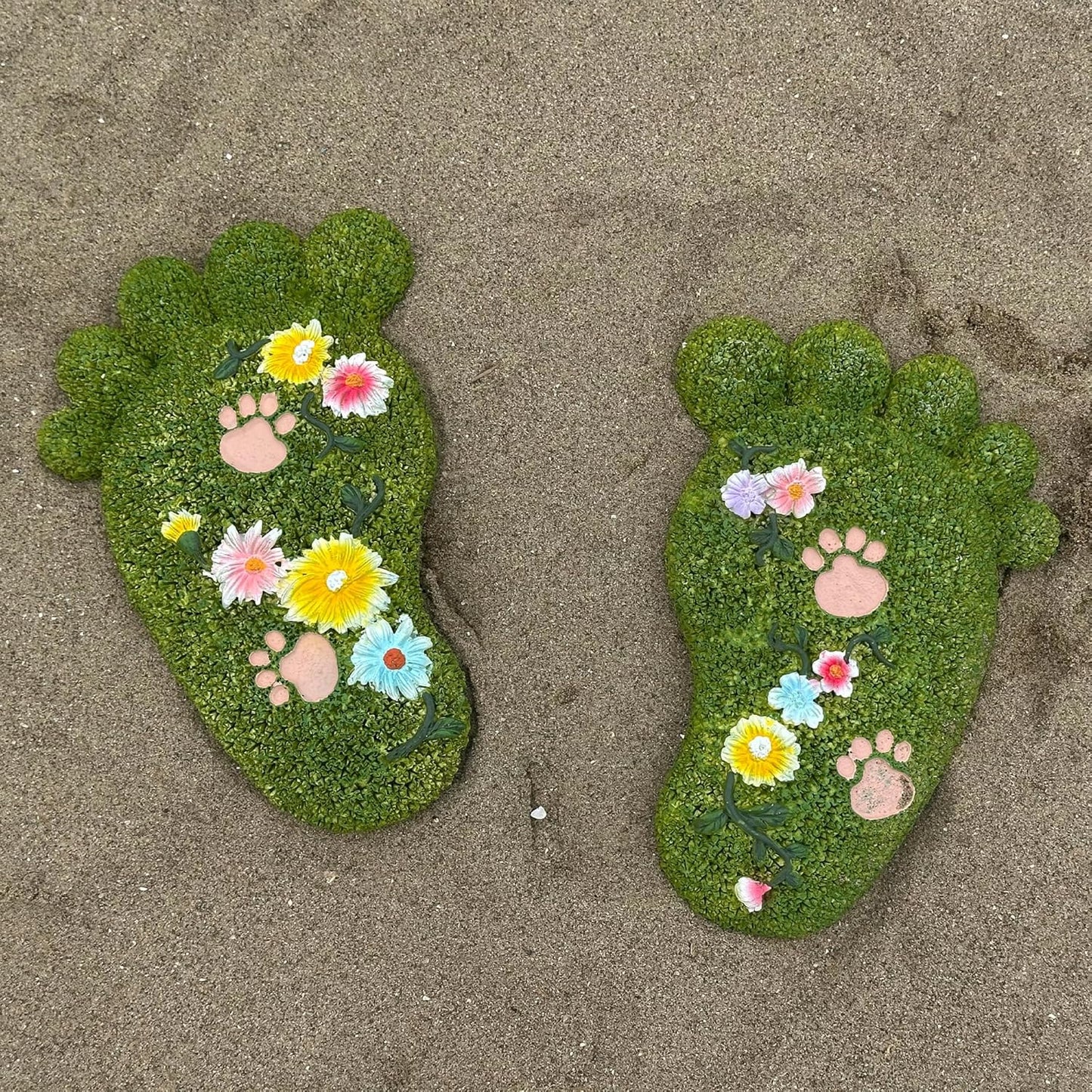 Garden Stepping Stones - Decorative Stones for Patio, Lawn, Stepping Stones Made of Resin (Set of 2)