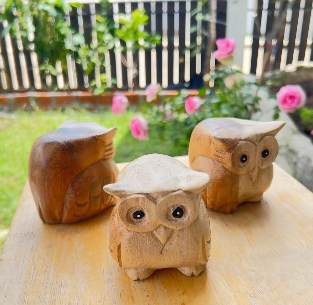 Thai Wooden Hand Carved Wooden Owl Statue, Sculpture Art Decorative Rustic Home Decor Accent Handmade Handcrafted Decoration Natural Color (Owl)