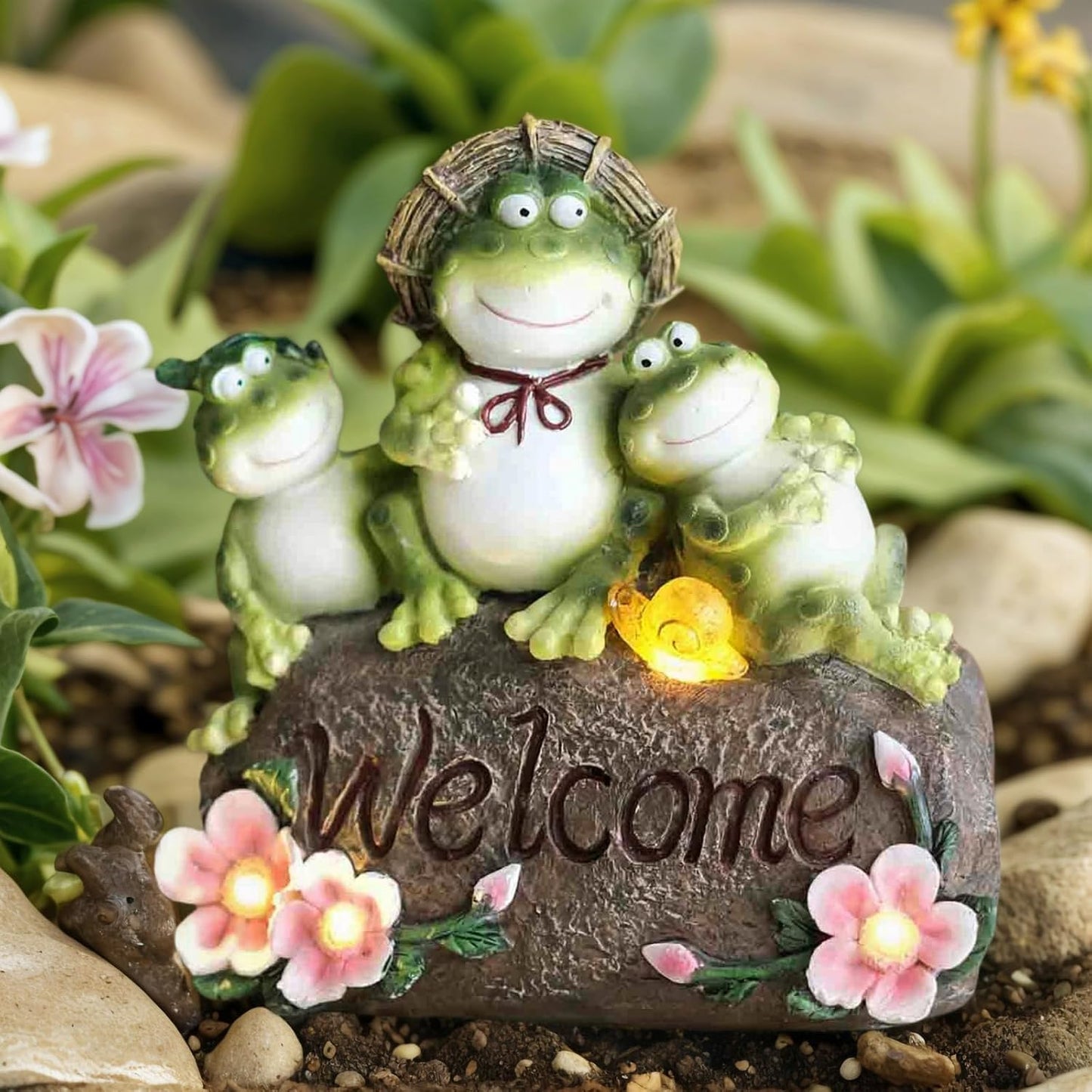 Funny Frog Statues For Garden - 7'' Mothe & Sons Solar Frog Garden Decor Frog Garden Statue For Yard Patio porch Lawn Birthday Christmas Thanksgiving Housewarming Frog Gifts For Women Mother.