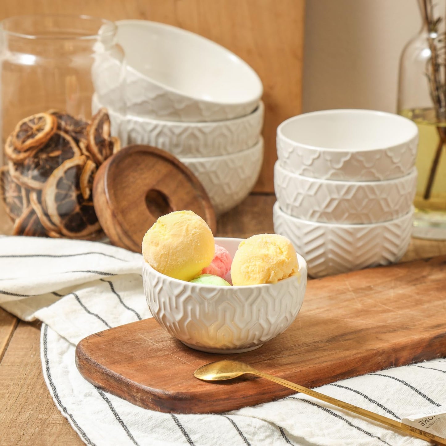 Sureasy Ceramic Ice Cream Bowls Set of 4-12 oz White Small Dessert Bowls for Kitchen, Perfect for Rice, Fruit and Sauce, Microwave & Dishwasher Safe