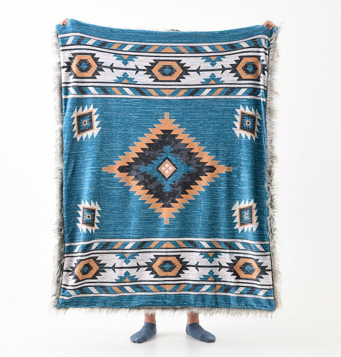 Luxury Plush Faux Fur Throw Blanket with Aztec Pattern, Super Warm, Fuzzy, Elegant, Fluffy Decoration Blanket for Couch, Armchair, Sofa and Bed, 60''x 80'', Teal