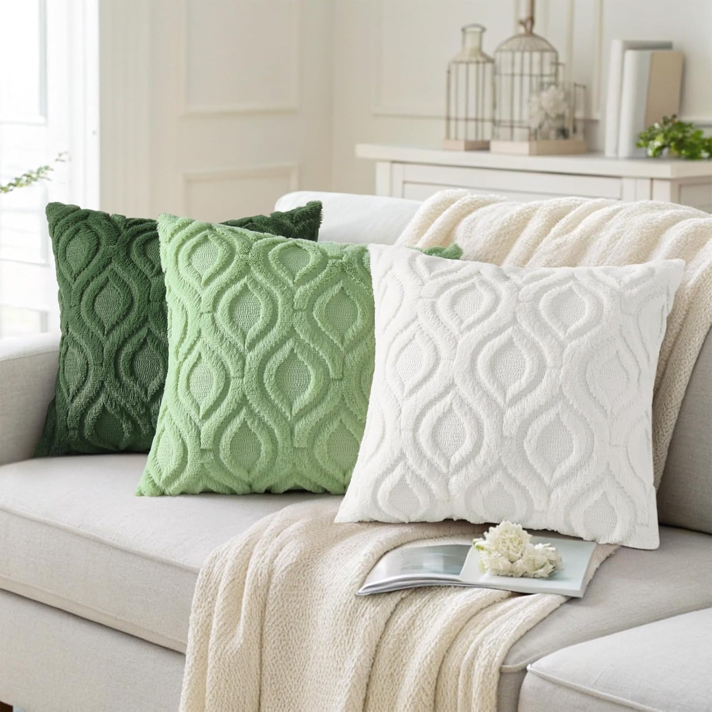 decorUhome Throw Pillow Covers 24x24 Inch Set of 2, Soft Plush Decorative Faux Fur Cream Beige Solid Couch Pillow Covers, Accent Farmhouse Neutral Square Euro Pillow Cases for Sofa Bed Living Room