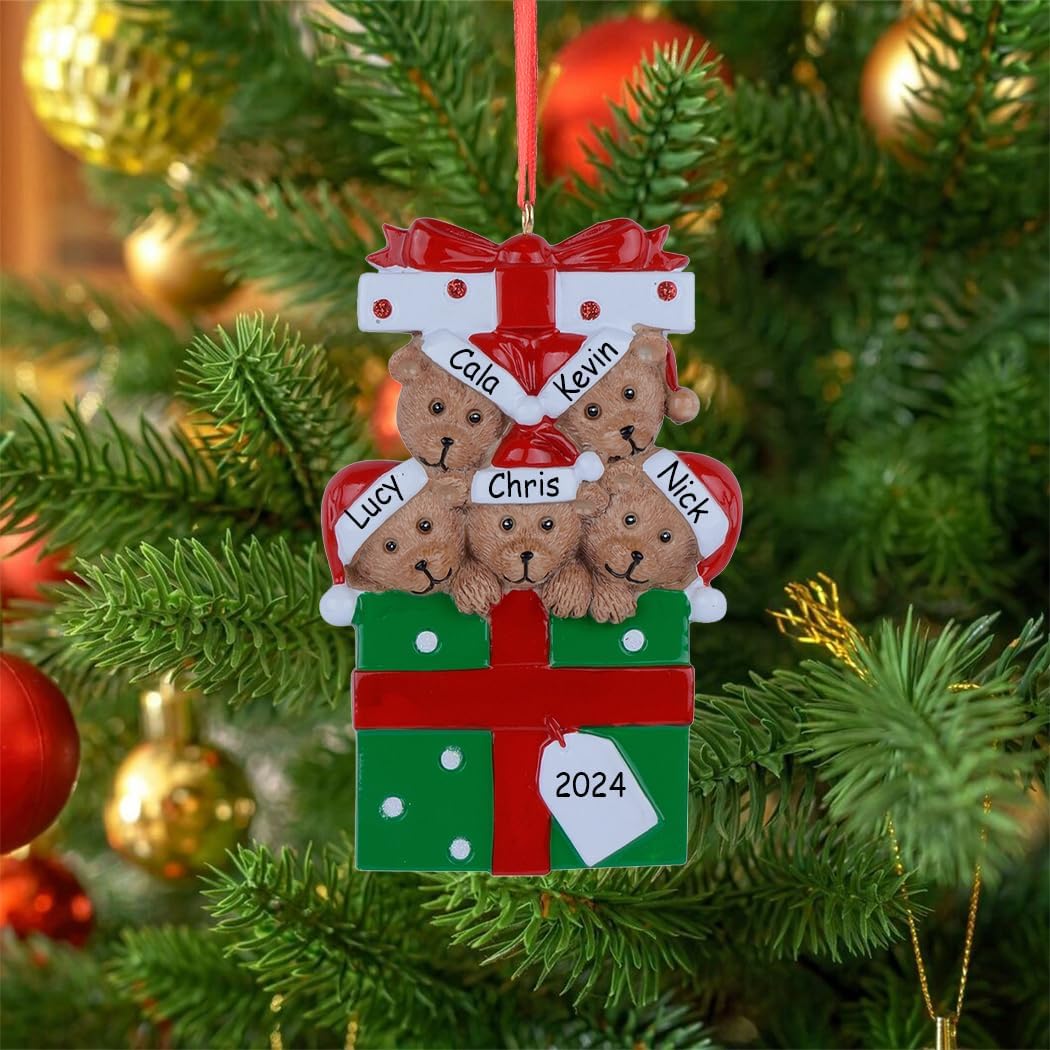 Personalized Bear Family Christmas Ornament 2024, Family of 5 Bear with Gift Box Ornaments for Christmas Tree, Personalized Bear Christmas Ornament, Unique Handmade Teddy Bear Christmas Ornament