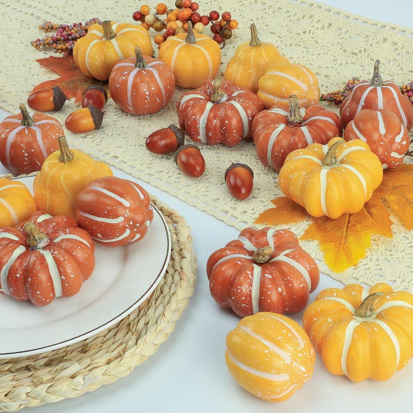 22 PCS Kit Artificial Pumpkins Decorations, Plastic Pumpkins for Autumn Decorating Kit Halloween Thanksgiving Party Supplies