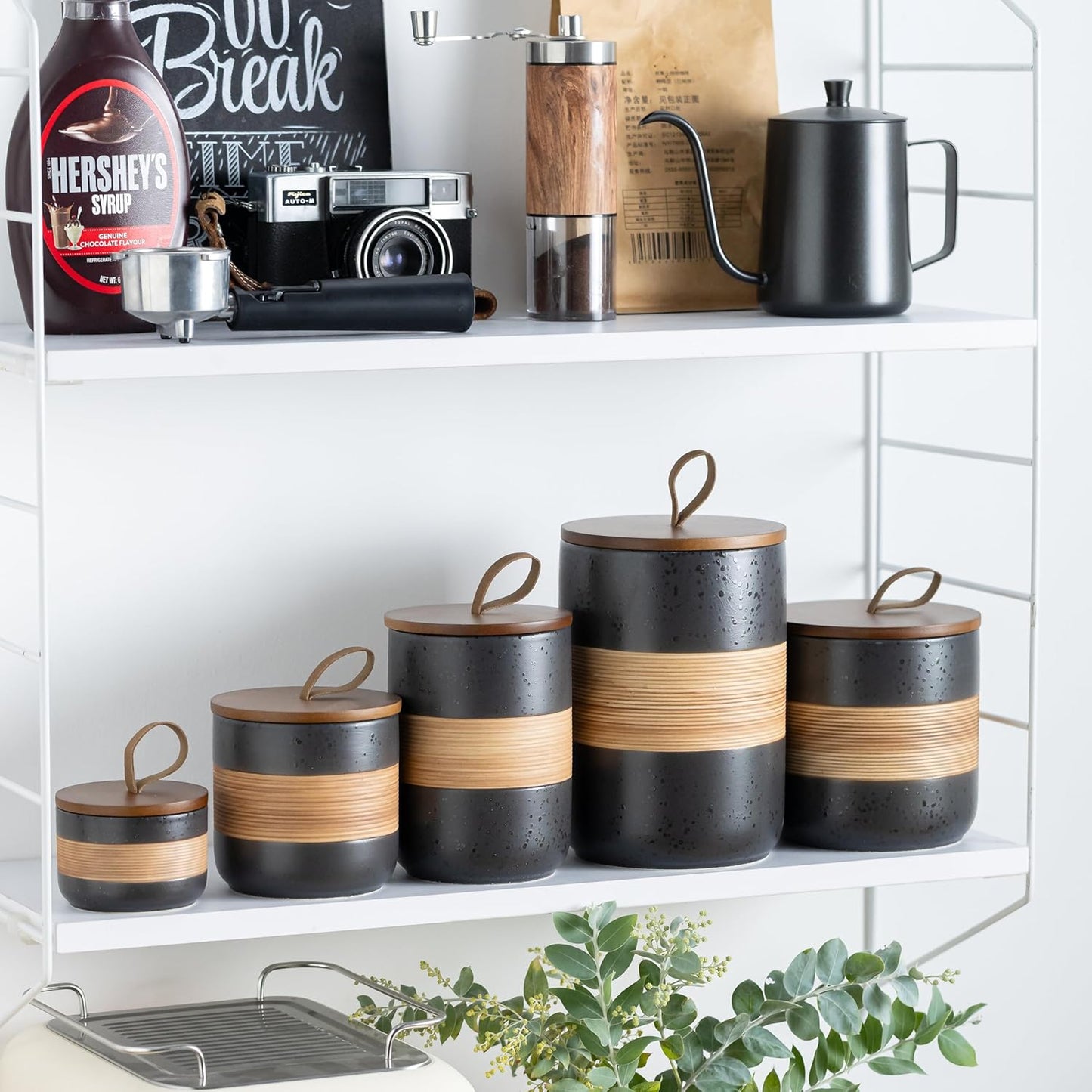 Small Ceramic Jar with Lid, Coffee Container Kitchen Food Storage Jars for Spice Sugar Tea Bag Matcha Container Airtight, Stacairtightkable Decorative Jars for Countertop, Black & 5oz