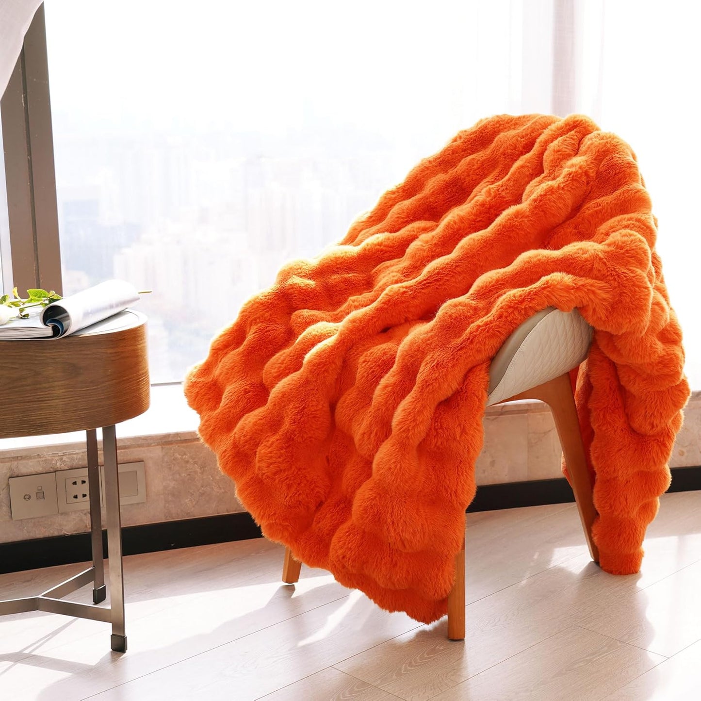 DREAMNINE Decorative Fuzzy Soft Fall Bubble Faux Fur Throw Blanket for Couch 50" x 60",Luxury Autumn Plush Fluffy Blankets,Cute Lovely Halloween Cozy Thick Warm Furry Blanket for Winter,Pumpkin Orange