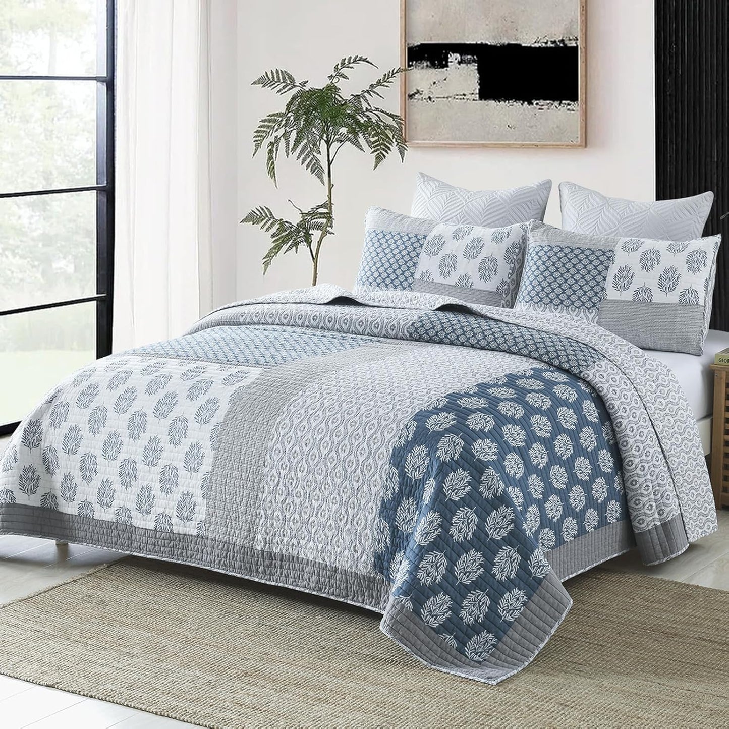 PANGUSHAN Quilt Set King Size, 100% Cotton Bedspread Quilt Bedding Set, Patchwork Reversible Floral Quilt for King Bed, Blue/Grey/White Bed Spread, Lightweight Comforter for All Season, 3 Pieces