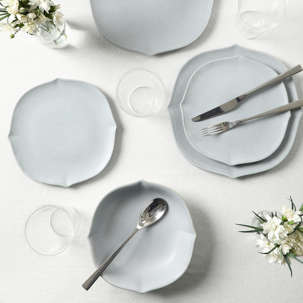 Stone Lain Baskerville 32-Piece Dinnerware Set Stoneware, Borosilicate Glass, Light Blue