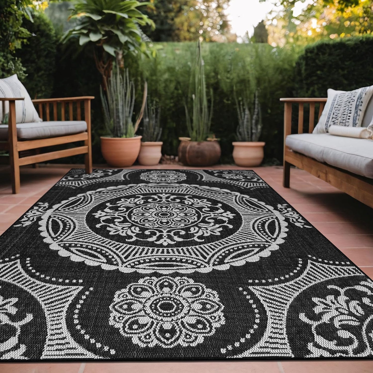 Medallion Outdoor Rug 5x7 Washable Outside Carpet for Indoor Patio Porch Waterproof Easy Cleaning Non Shedding Area Rugs Black 5 x 7
