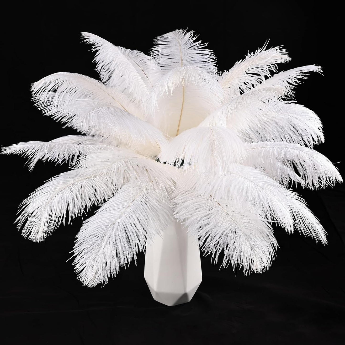 THARAHT White Ostrich Feathers 24pcs Natural Bulk 8-10Inch 20cm-25cm for Crafts Wedding Party Centerpieces Christmas Tree Decoration Feathers