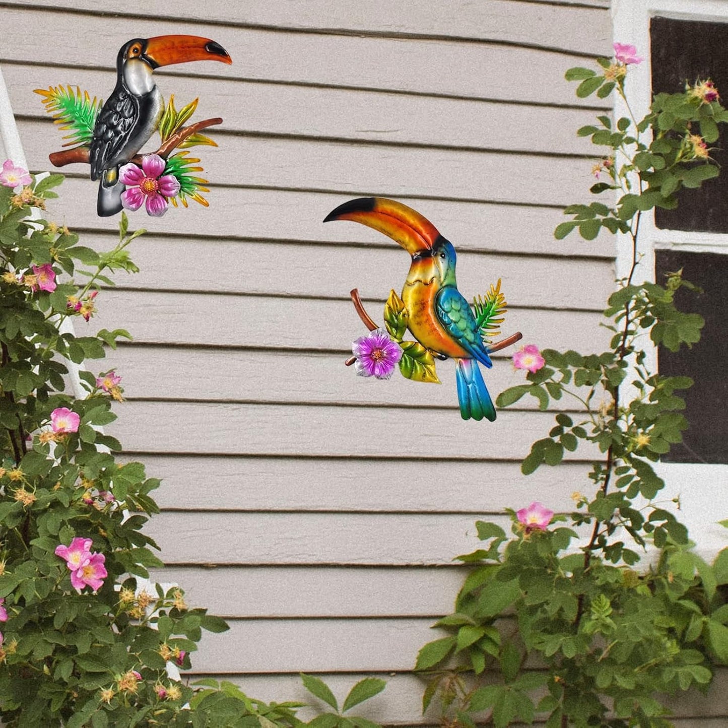 Metal Bird Wall Decor Toucan Tropical Outdoor Wall Art Suitable for Indoor and Outdoor Garden Fence Patio Decor.