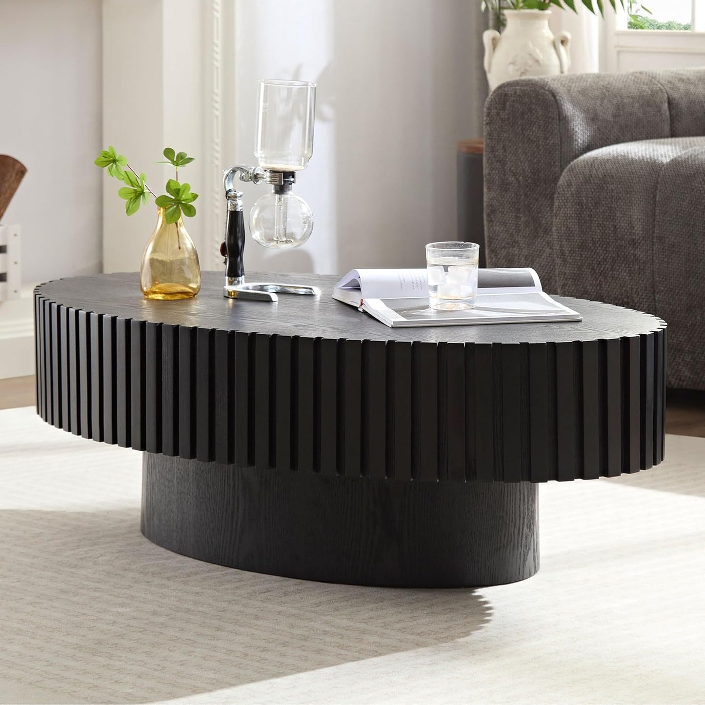 Oval Coffee Table for Living Room, Modern Fluted Coffee Tables with Pedestal Base, Handcrafted Centre Tea Tables Easy Assembly-43.7" Black