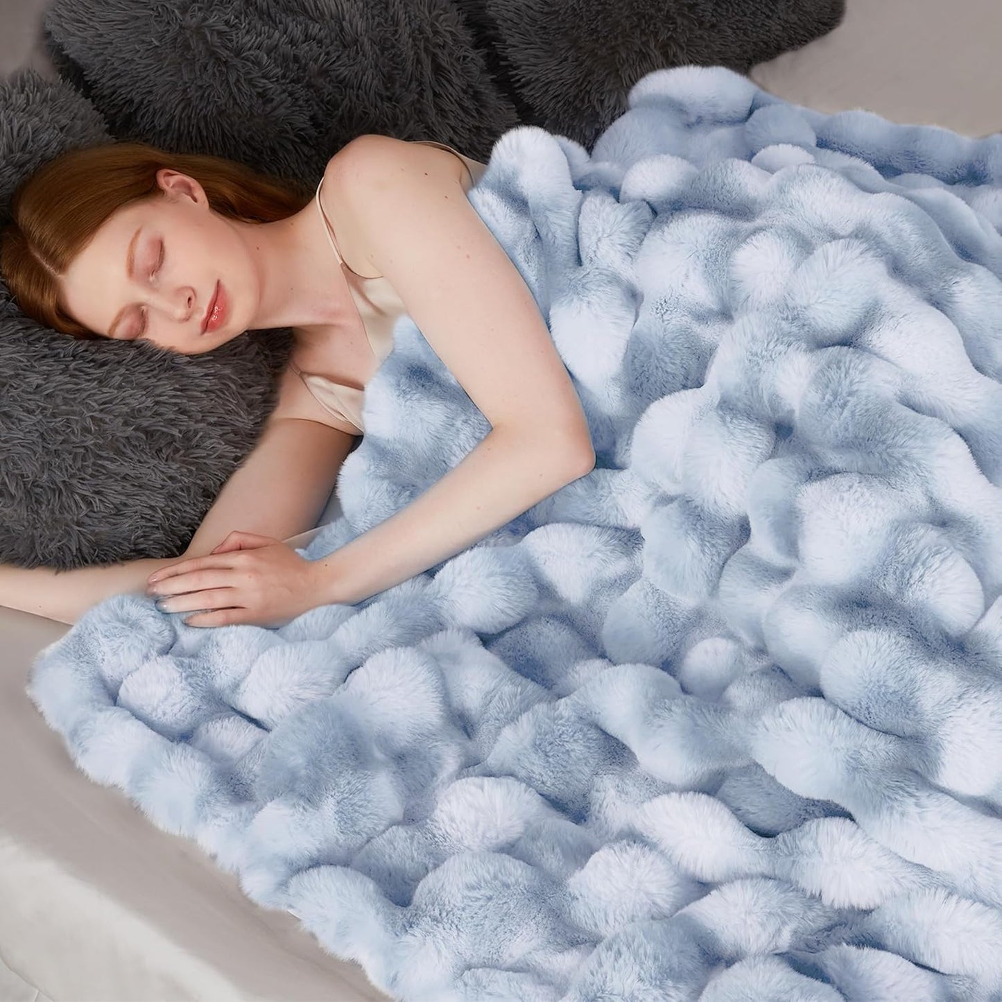 Touchat Luxury 1000GSM Rabbit Faux Fur Blanket, Super Heavy Warm Cozy Brown Blankets for Couch Bed Sofa, Ruched Plush Fuzzy Elegant Soft Reversible Mink Blanket Living Room Bedroom, 90" x 90"