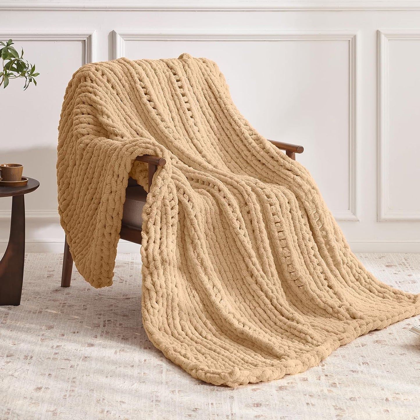 Chunky Knit Throw Blanket, 60''*80'' Knitted Throw Chenille Yarn for Bed Couch, Handmade Beige Crochet Big Thick Blanket, Machine Washable Cute Comfy Blanket for Home Decor