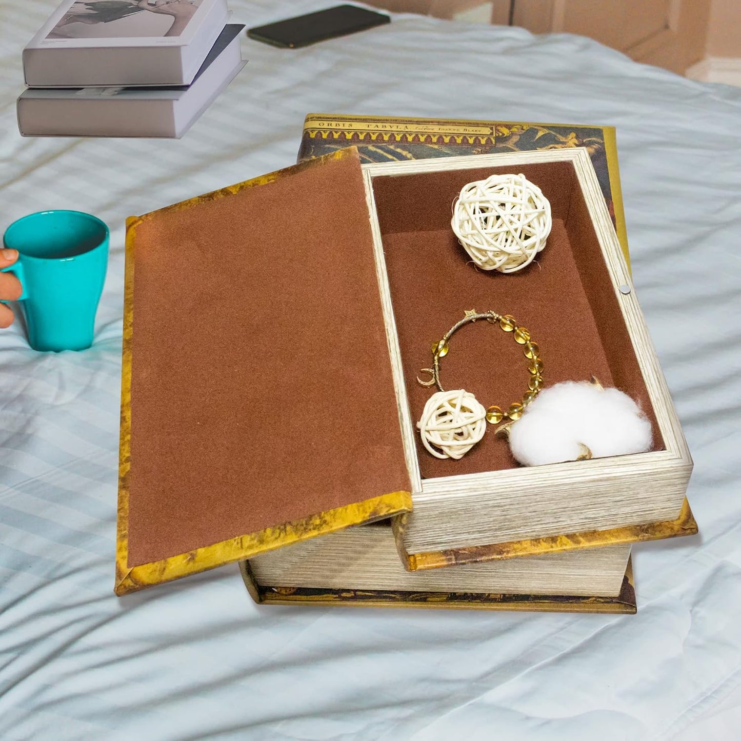 Decorative Book Box Set of 2, Trinket Keepsake Storage Boxes Book Shaped Storage Box Vintage Style Decorative Faux Books Boxes Globe Antique Books for Home Decoration Old World Map Pattern