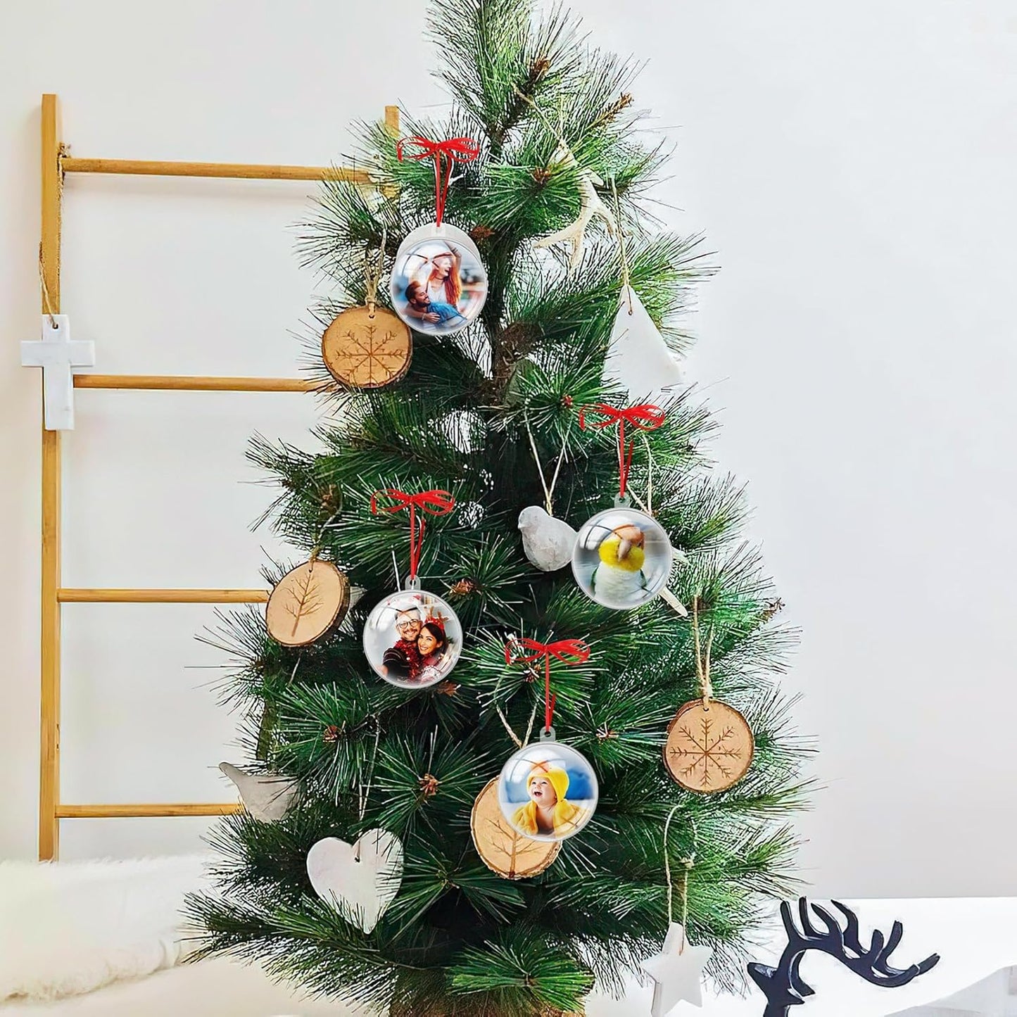 Personalized Christmas Ornaments 2025, Wood Custom Photo Text Hanging Ornament Customized Christmas Tree Decorations Gift for Family, Kids, Friends, Couples, Wedding