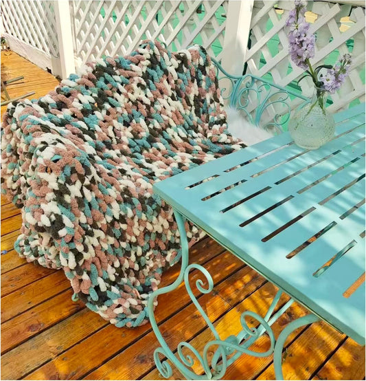 DDL&HEXI Chunky Chenille Blanket 100% Hand Knit with Jumbo Chenille Yarn (50"x60") Super Soft Large Throw Bed Blanket for Couch, Sofa, Home Decor - Machine Washable (02)