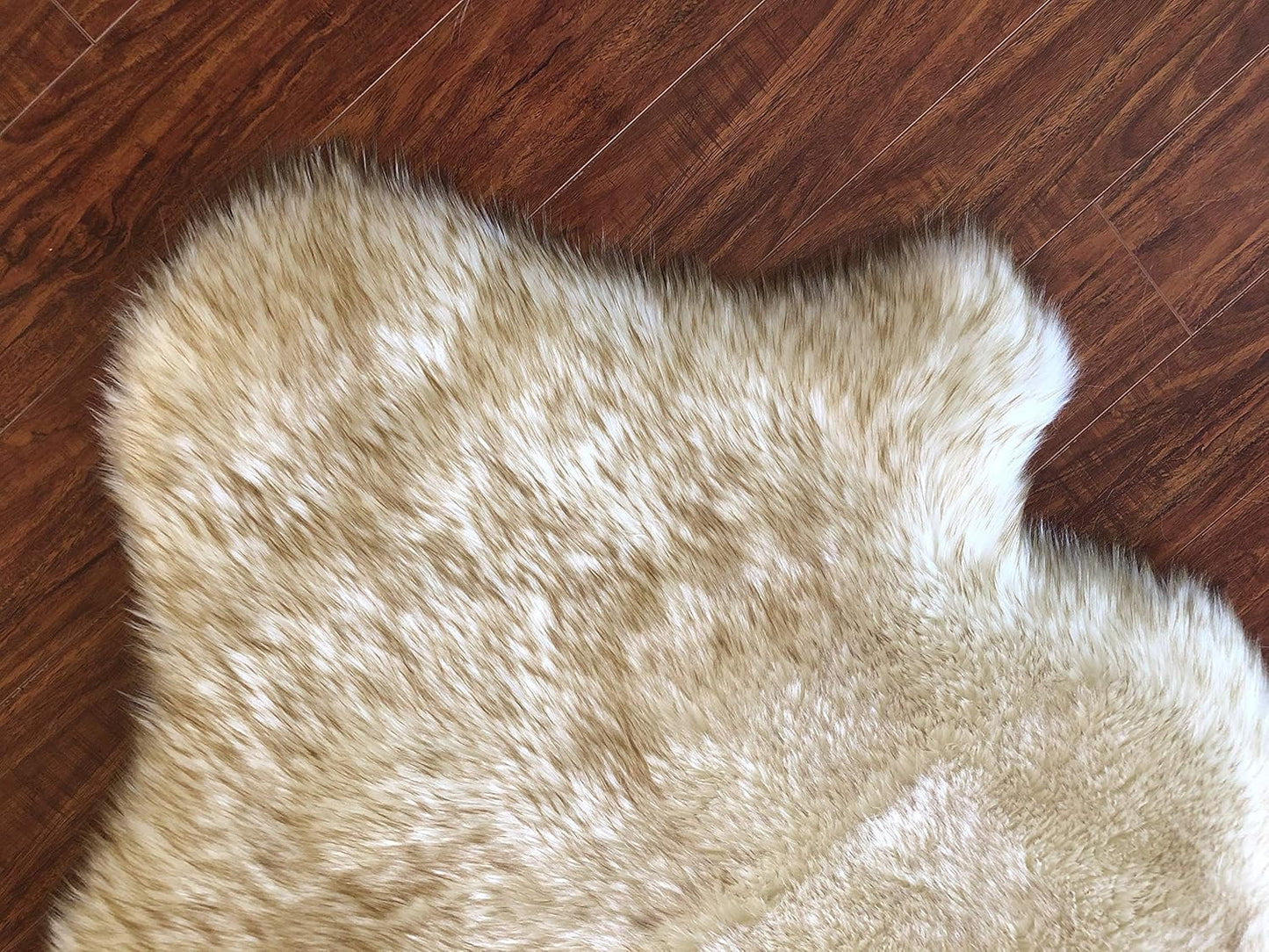 LAMBZY Faux Sheepskin Hypoallergenic Free Shape Silky Shag Rug, Luxury Shaggy Plush Carpet for Bedrooms Living Room Sofa Floor (Double Side by Side 3'x4', White with Brown Tips)