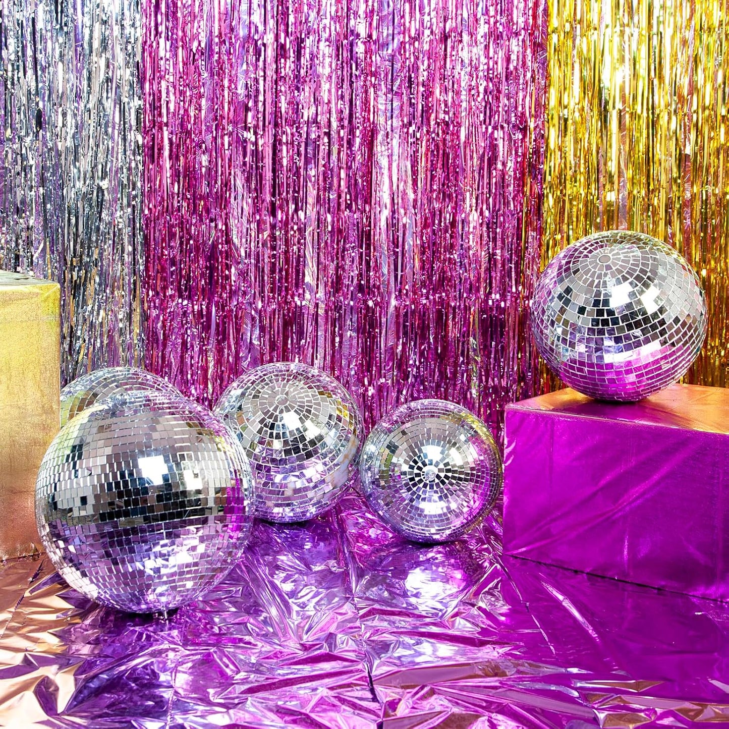 Gold Self-Adhesive Glass Mirror Mosaic Tiles, 5 x 5 mm Square Mirror Tiles, 3200 Pieces Disco Ball Tiles for DIY Craft, 2 Rolls Disco Mirror Tiles for Interior, Art Collage, Card Making, Cups