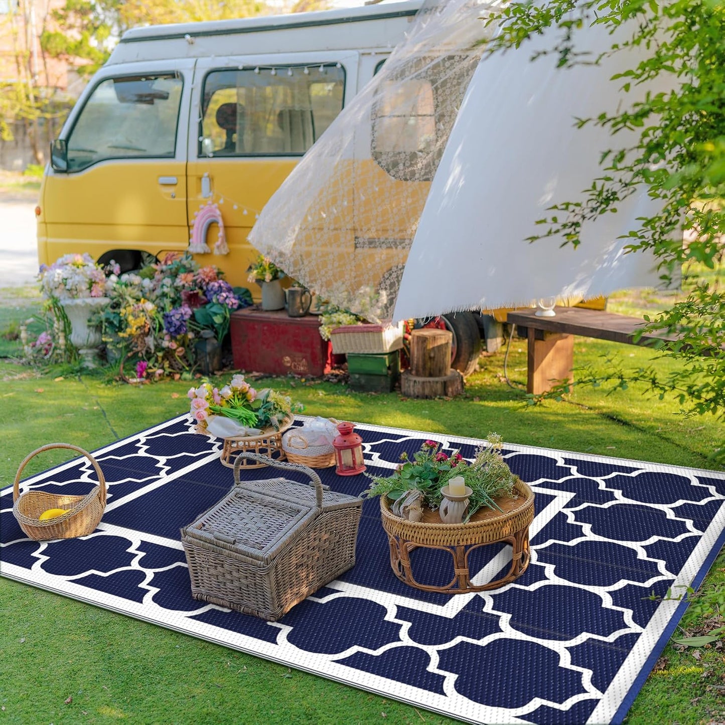 GENIMO 5' x 8' Outdoor Rug Waterproof for Patio Fall Decor, Foldable Reversible Plastic Straw Area Rugs Mat for Camper, Outside Carpet for Rv, Deck, Porch, Picnic, Beach, Balcony, Blue & White