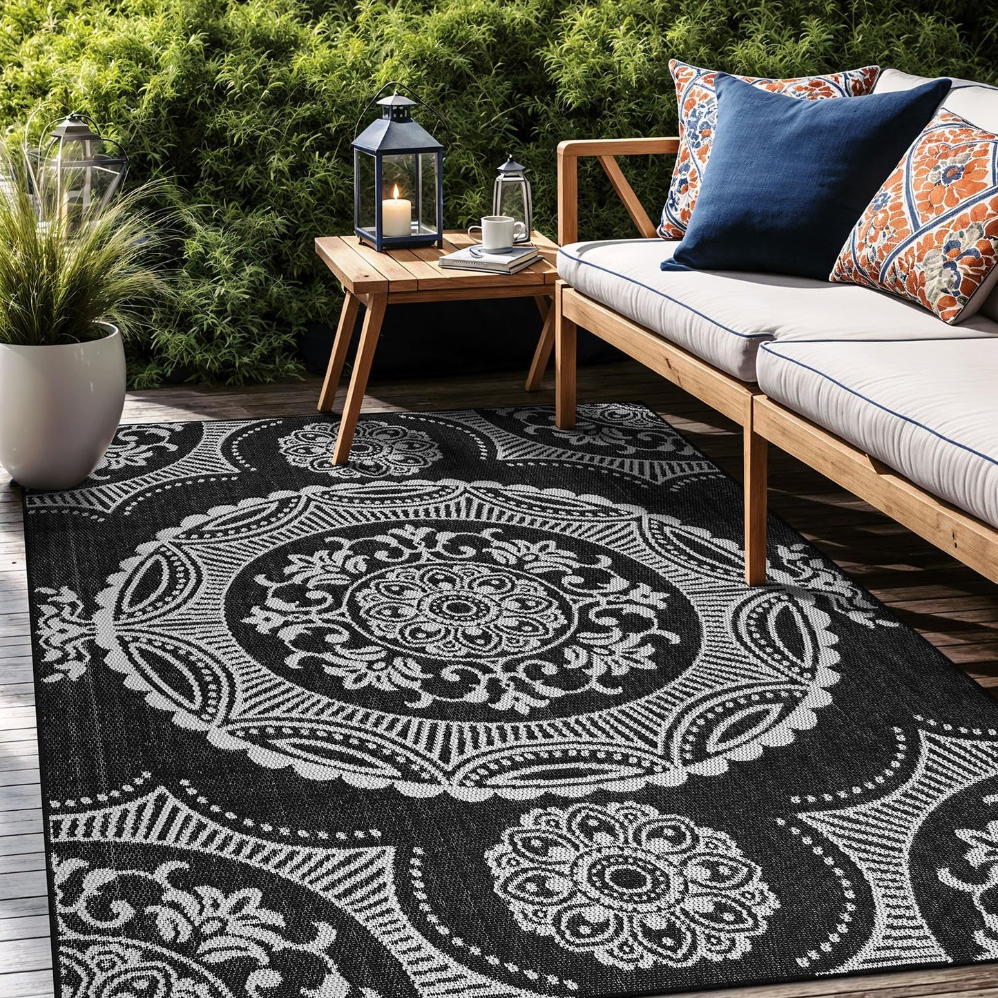 Medallion Outdoor Rug 5x7 Washable Outside Carpet for Indoor Patio Porch Waterproof Easy Cleaning Non Shedding Area Rugs Black 5 x 7