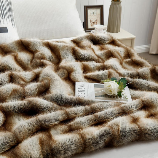DREAMNINE Premium Luxury Fuzzy Animal Skin Faux Fur Throw Blanket 50" x 60", Double Sided Soft Long Shaggy Lion Fluffy Bear Blankets, Thick Warm Cozy Accent Wolf Furry Blanket for Winter,Reddish Brown