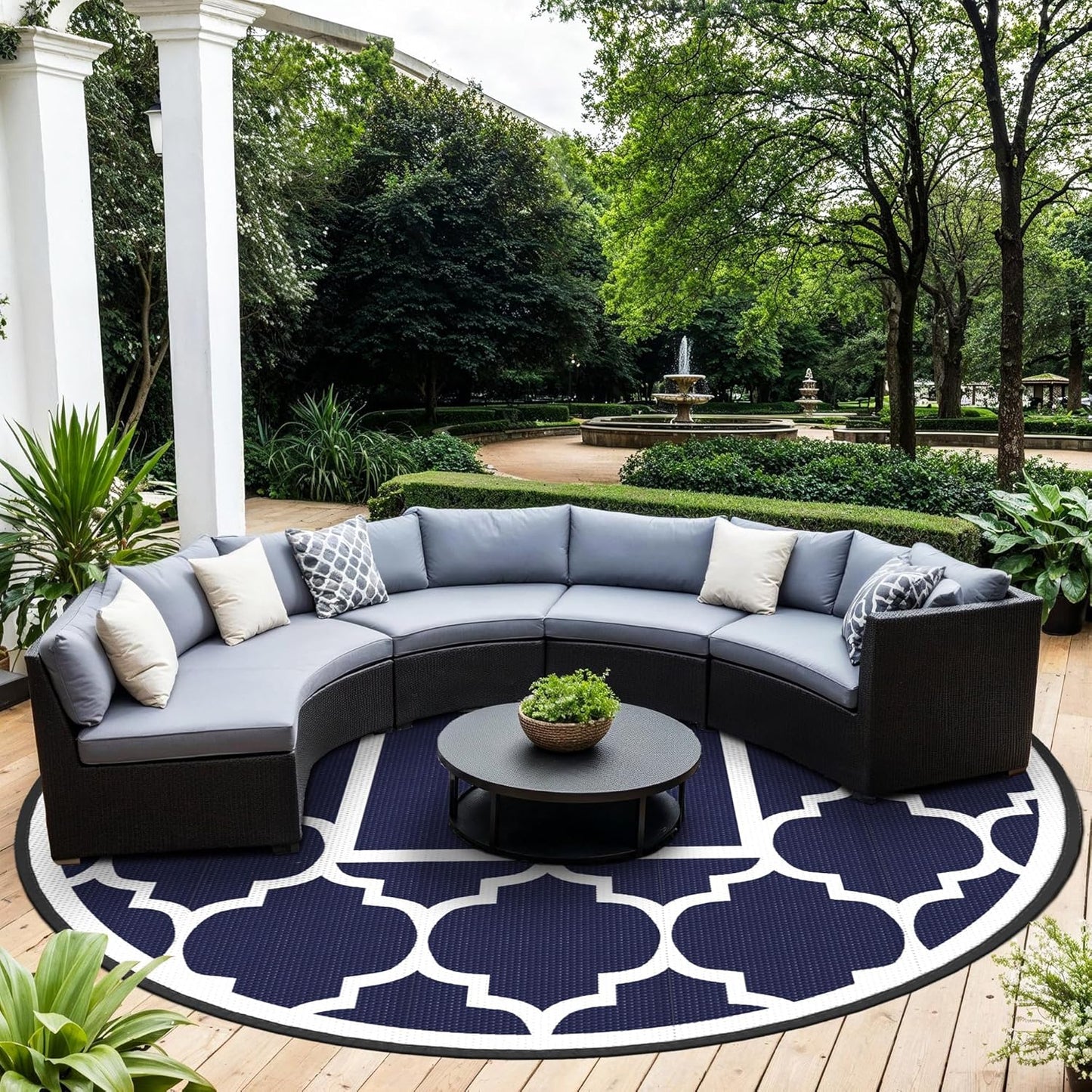 GENIMO 10 ' Round Outdoor Rug for Patio, Waterproof Indoor Outdoor Plastic Straw Rugs Carpet, Reversible Outside Area Mat for Camping, Balcony Porch, Deck, Picnic, Blue White