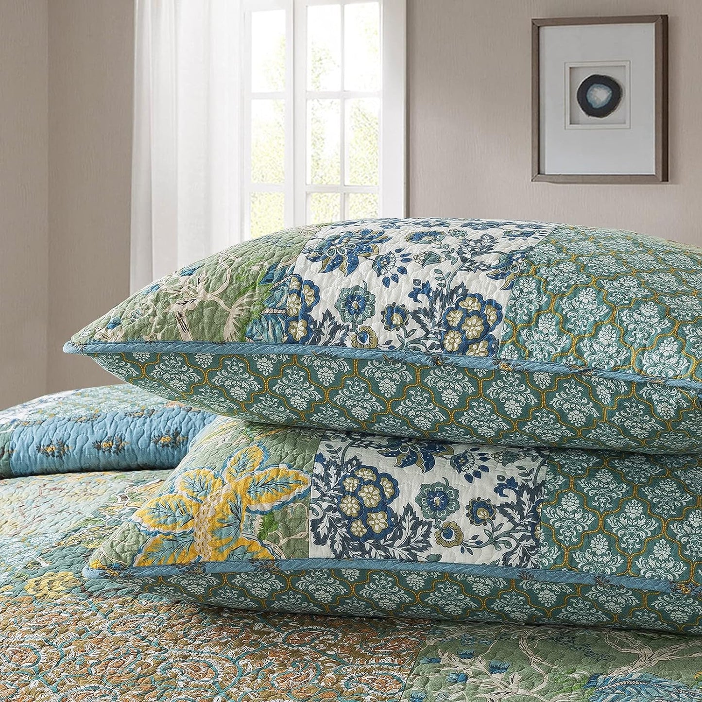 NEWLAKE Cotton Patchwork Bedspread, 3-Piece Bedding Quilt Set with Real Stitched Embroidery, Reversible Matelasse Bed Coverlet Set,Green Farmhouse Garden,Queen Size