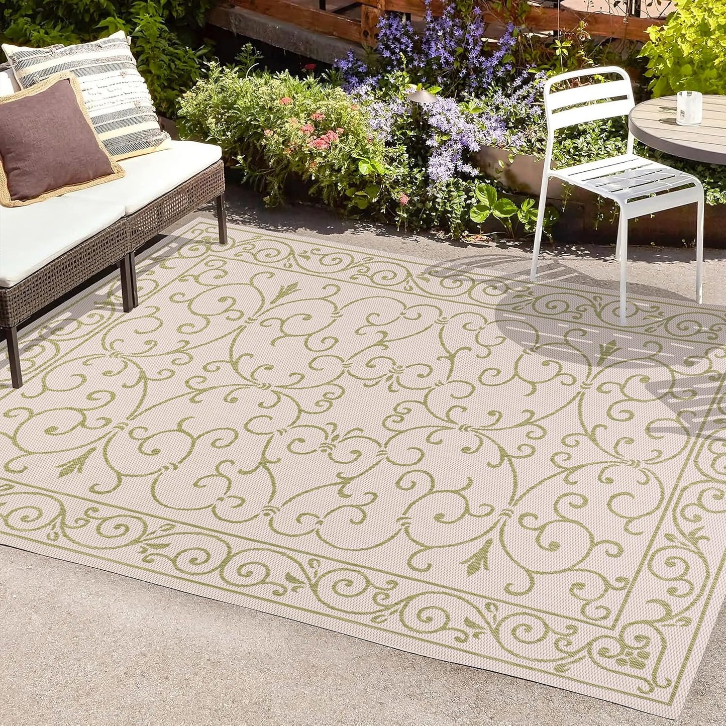 JONATHAN Y Vintage Filigree Indoor Outdoor Area Rug 9X12 Cream/Green, Charleston Textured Weave for Backyard, Patio, Porch, Easy-Cleaning, High Traffic, Pet-Friendly, Non-Shedding (SMB106I-9)