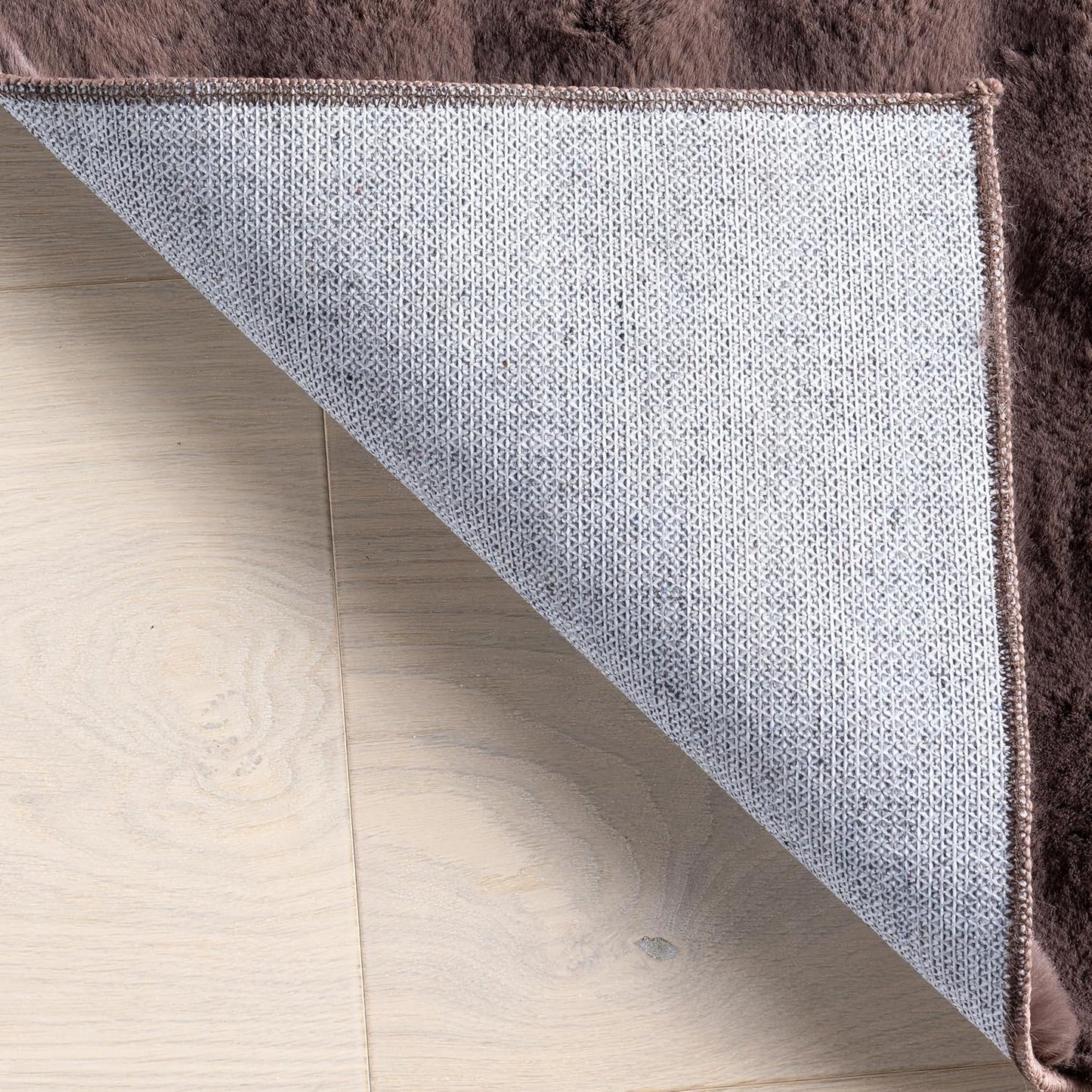 nuLOOM Jeni Checkered 2'6" x 8' Machine Washable Runner Rug for Living Room Bedroom Dining Room Entryway Hallway Kitchen, Dark Brown